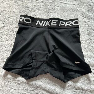 Women’s Nike Pro 3” shorts